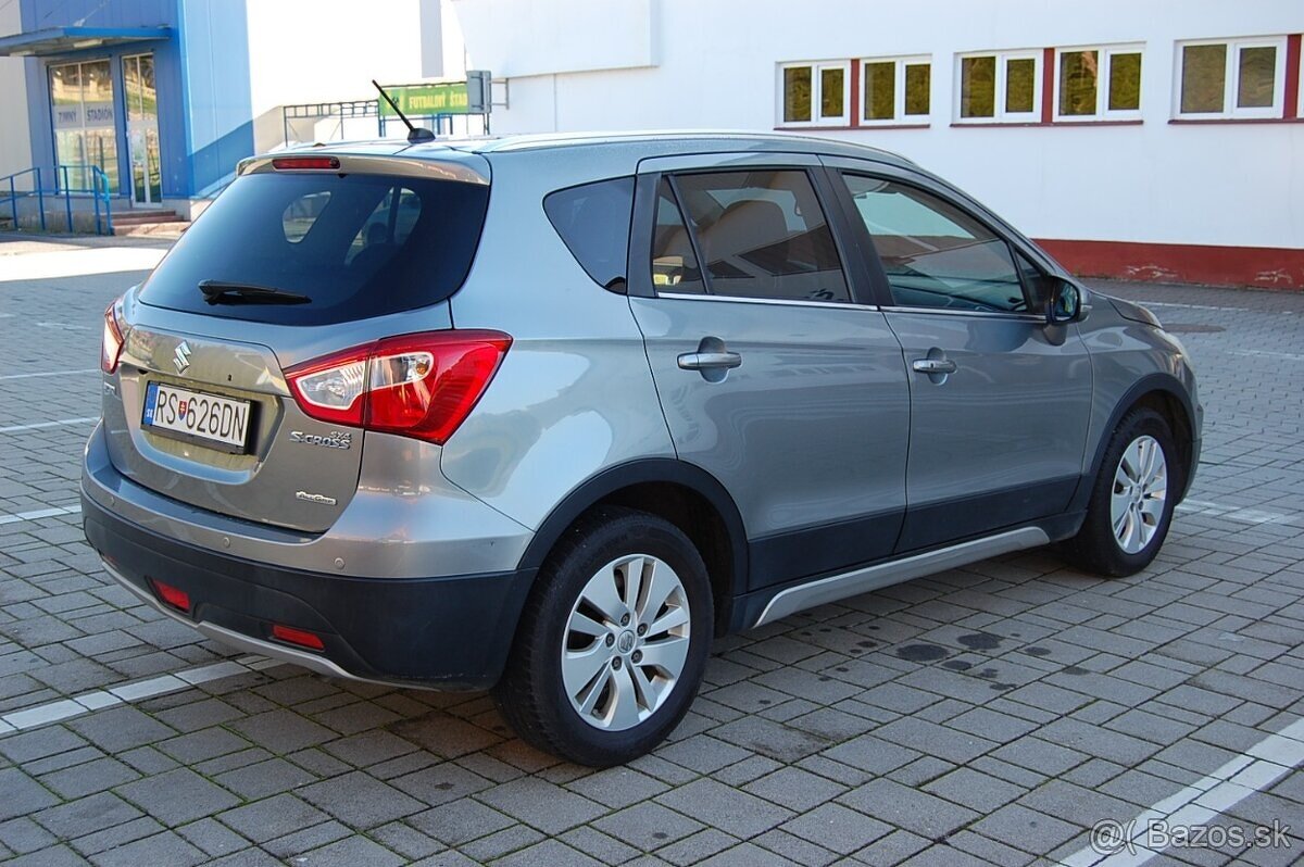 Suzuki SX4 - 5