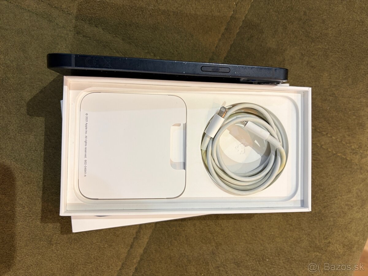 Apple iPhone 13 256GB - 5