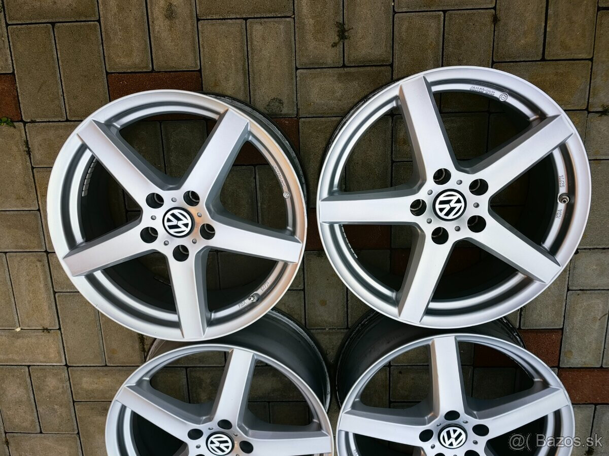 Audi,Mercedes,Škoda,Volkswagen,Seat 5x112 r17 - 5