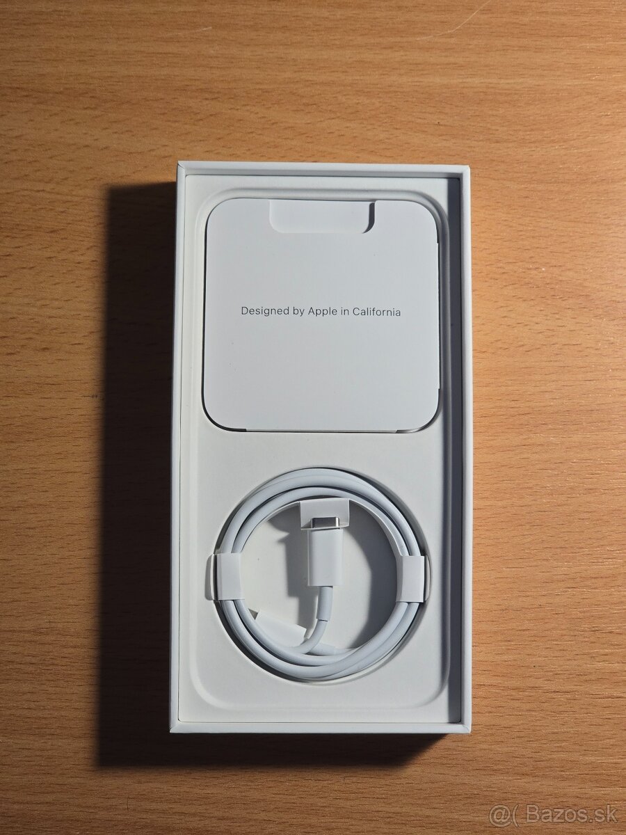 Apple iPhone 14 - 128GB - 5