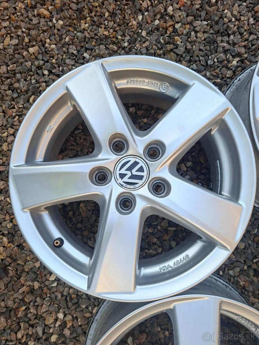 R15 Volkswagen Original top stav - 5