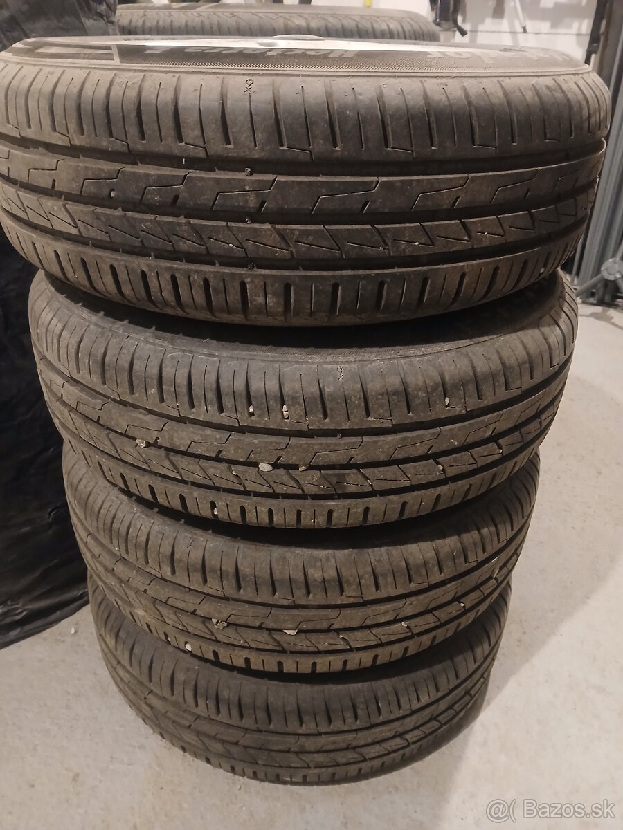 Elektróny Ford R14 - 5