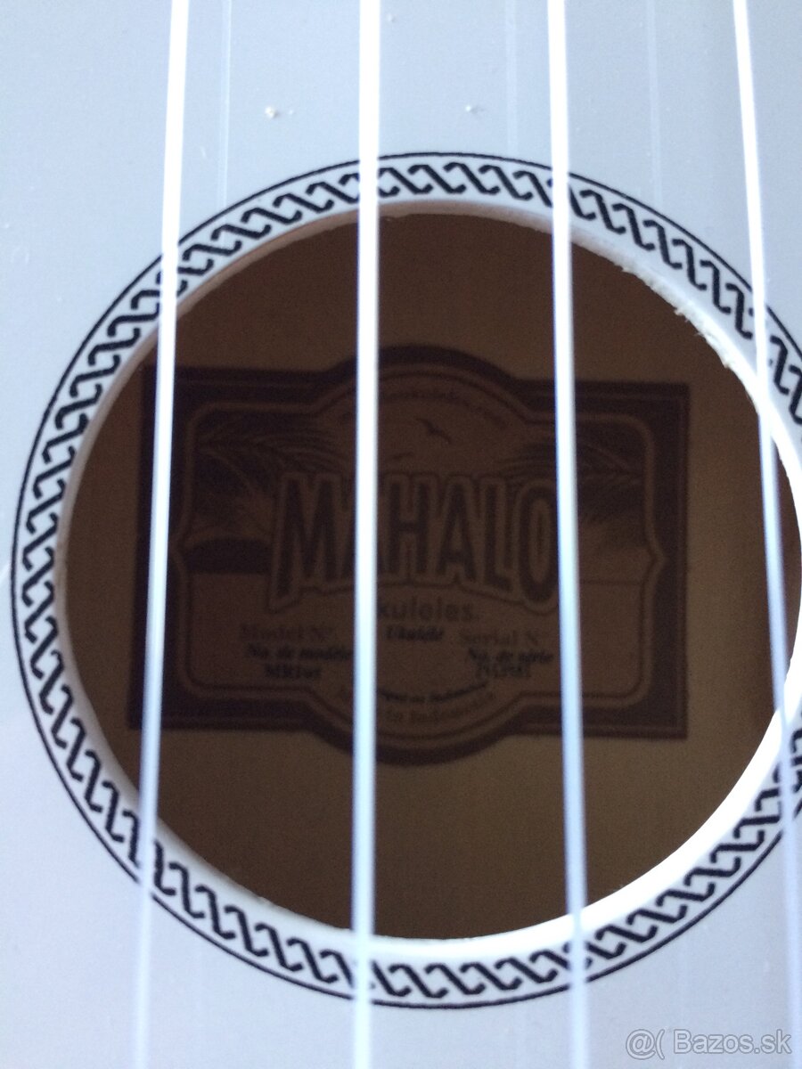 Predám Ukulele značky MAHALO - 5