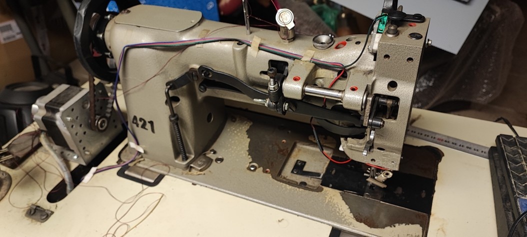 Šijací stroj JUKI 3xpodávanie - 5