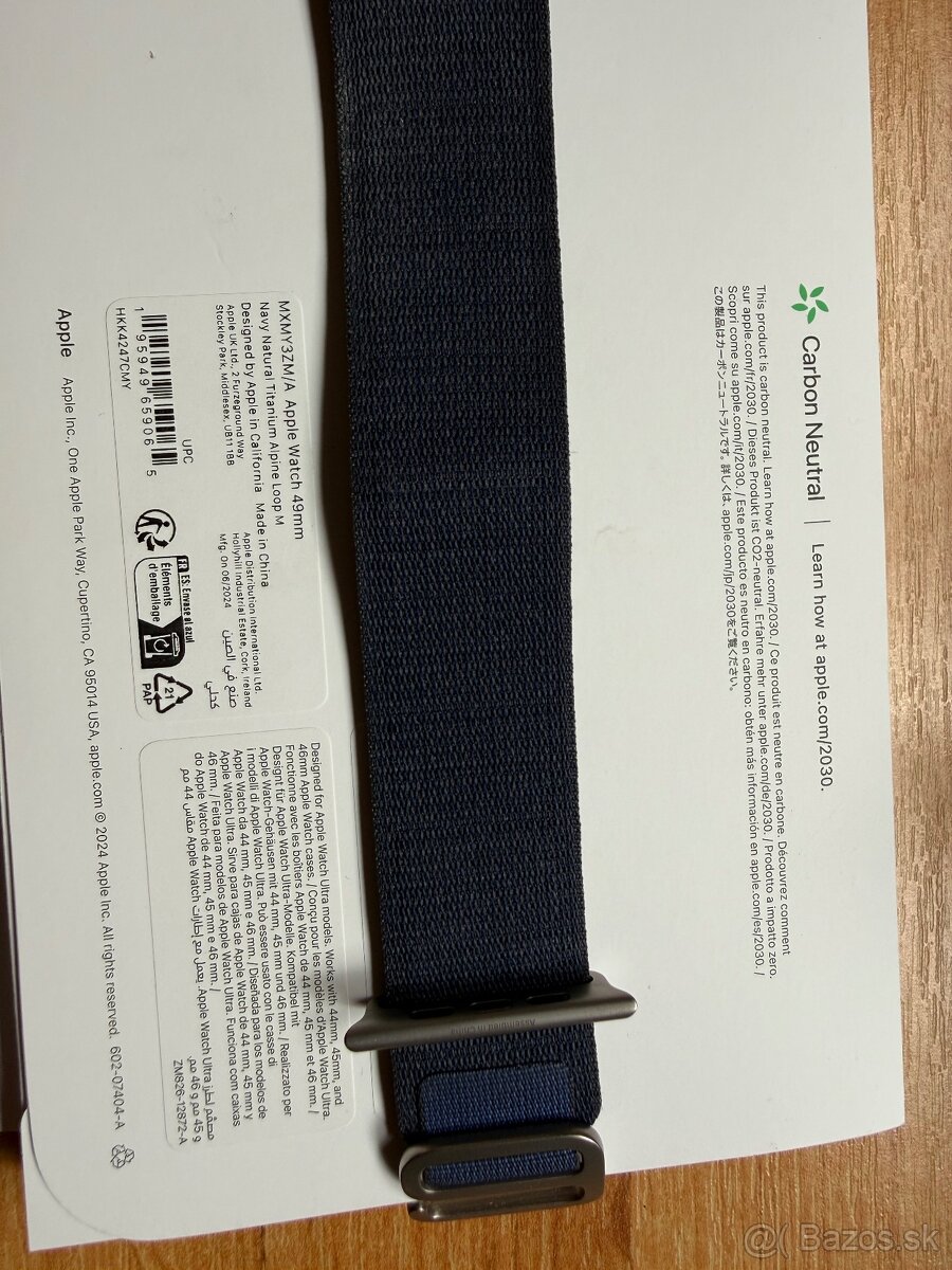 Apple Watch 49mm Navy Alpine Loop - Medium, Natural Titanium - 5
