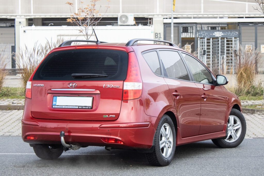 Hyundai i30 CW 80kW (2011) - 5