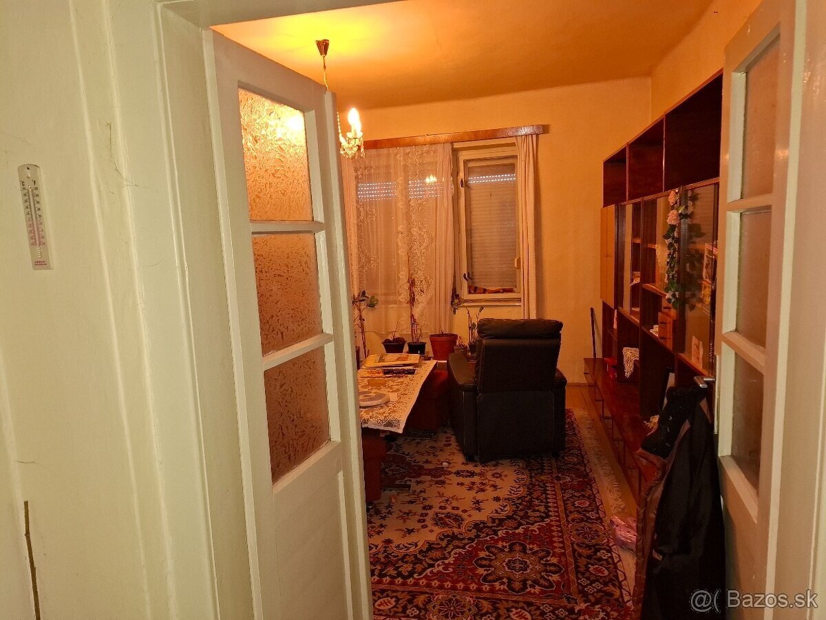 NA PREDAJ Rodinný dom v meste Kráľovský Chlmec - 5