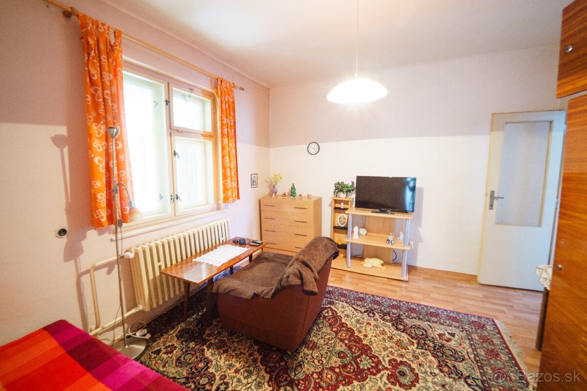 5-izbový rodinný dom vo Vrábľoch na predaj - 5