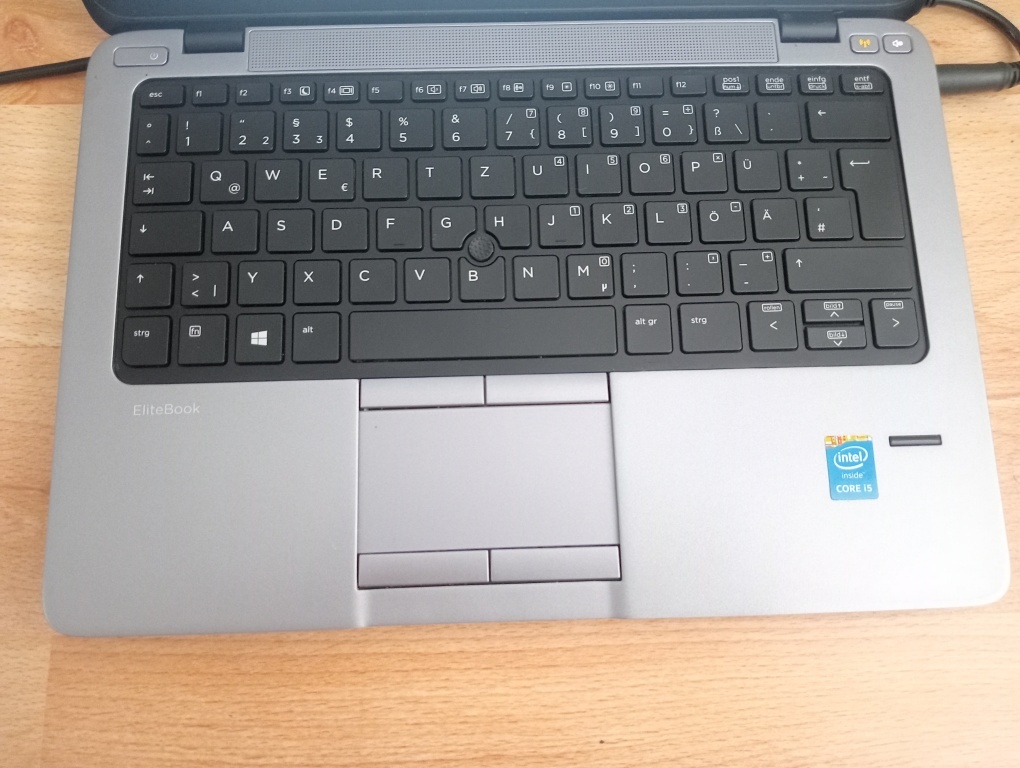 predám HP elitebook 820 g1 - Intel core i5 - 4gb ram - 5