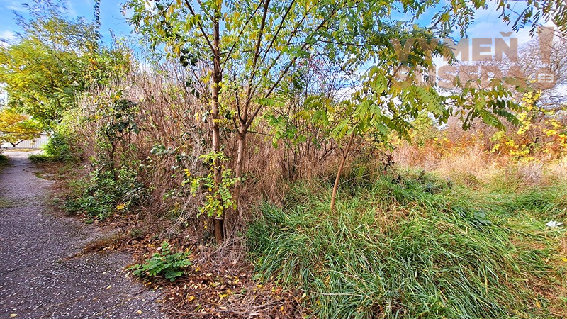 VYMEŇ SUSEDA –  Na predaj stavebný pozemok o výmere 700 m2  - 5