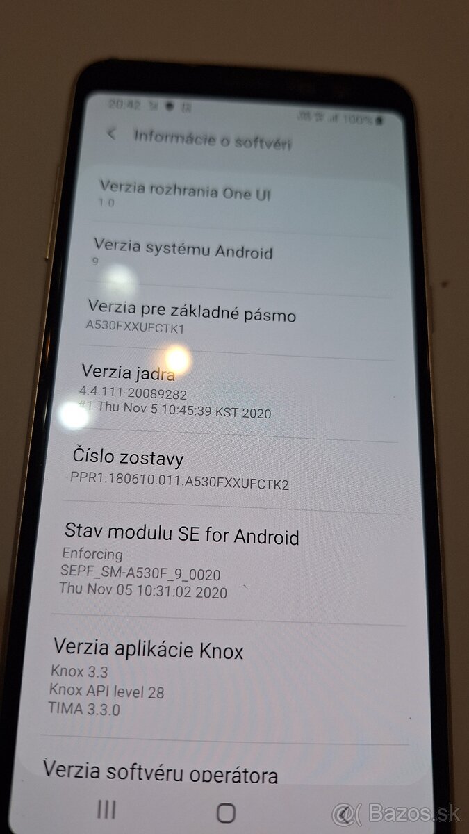 Samsung galaxy A8 2018 4/32GB android 9 zlatý rám - 5