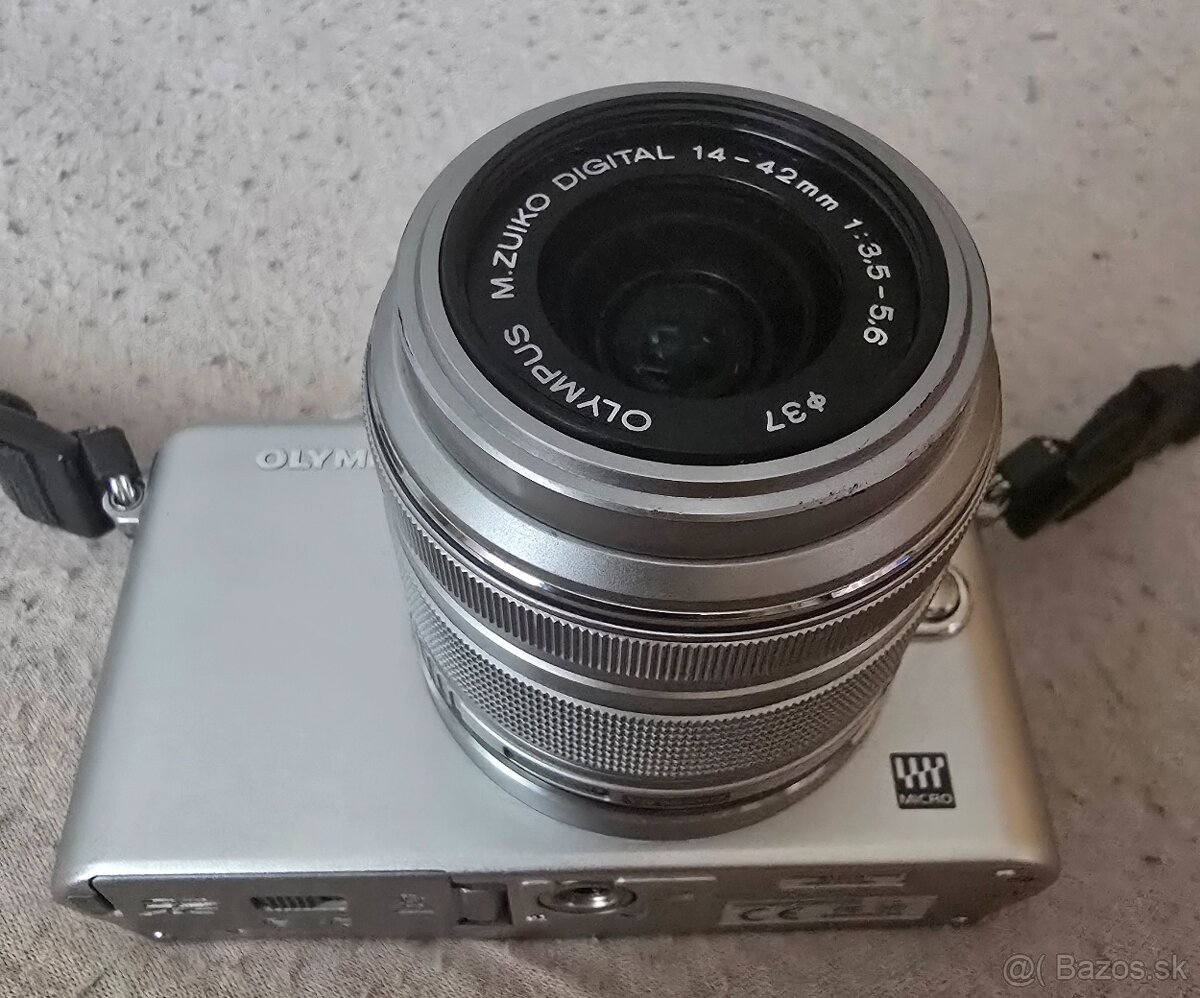 Olympus E-PM1 + objektív 14-42mm - 5