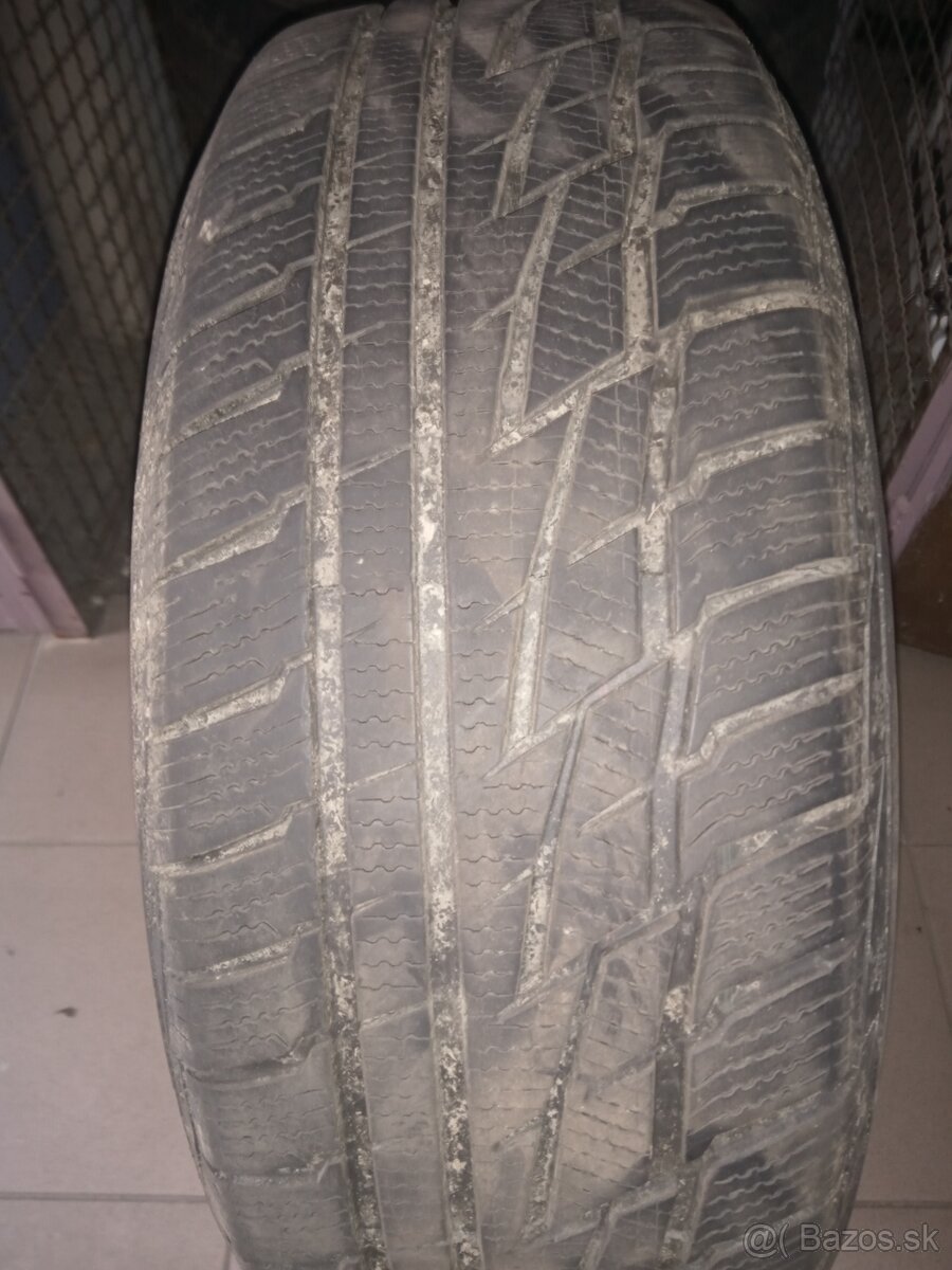 Predám elektróny na jeep r17