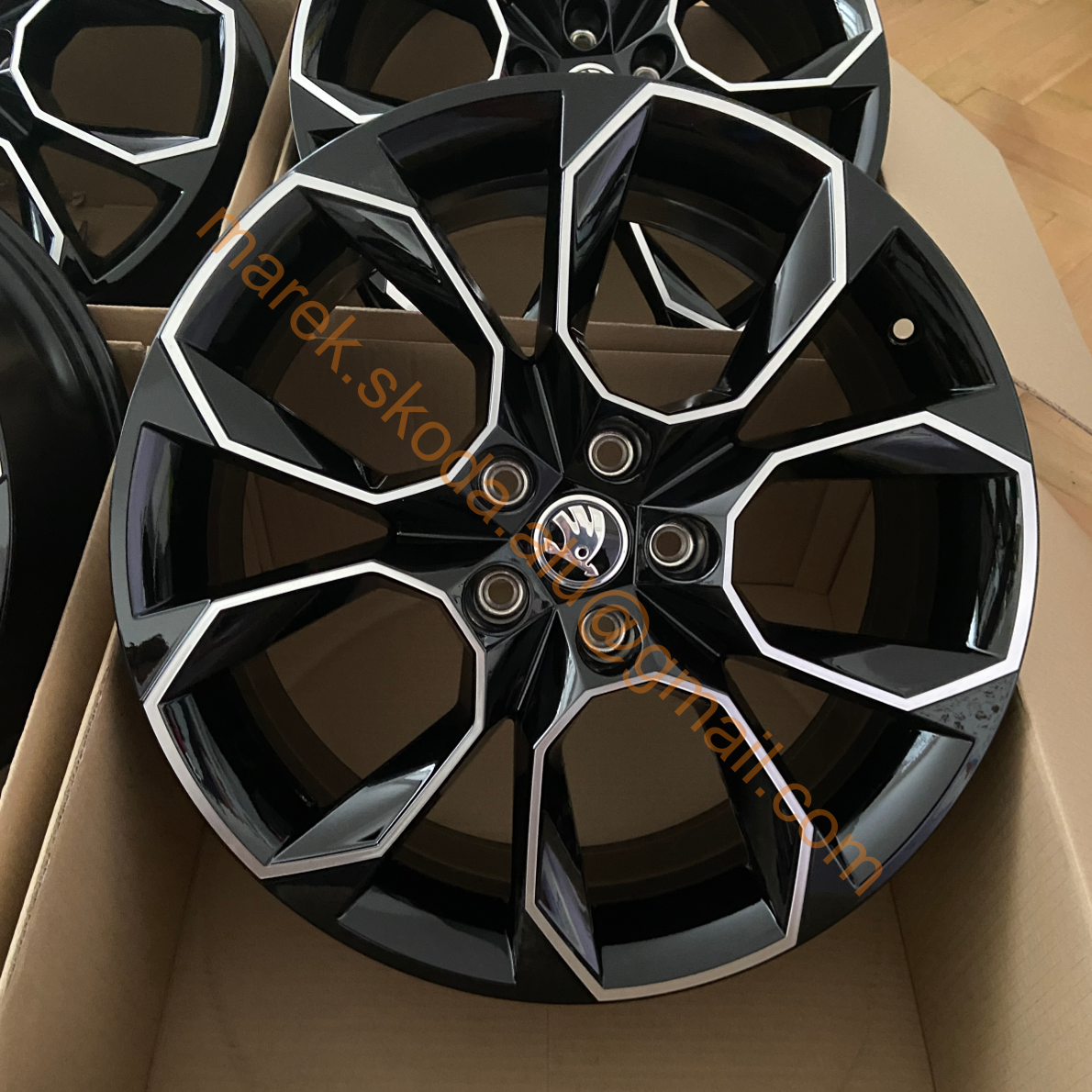 Nové XTREME OCTAVIA 3 - 5