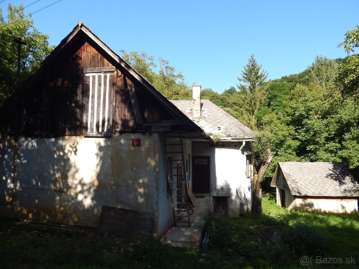 SPEKTRUM REALITY- Na predaj 3-izbový rodinný dom s pozemkom - 5