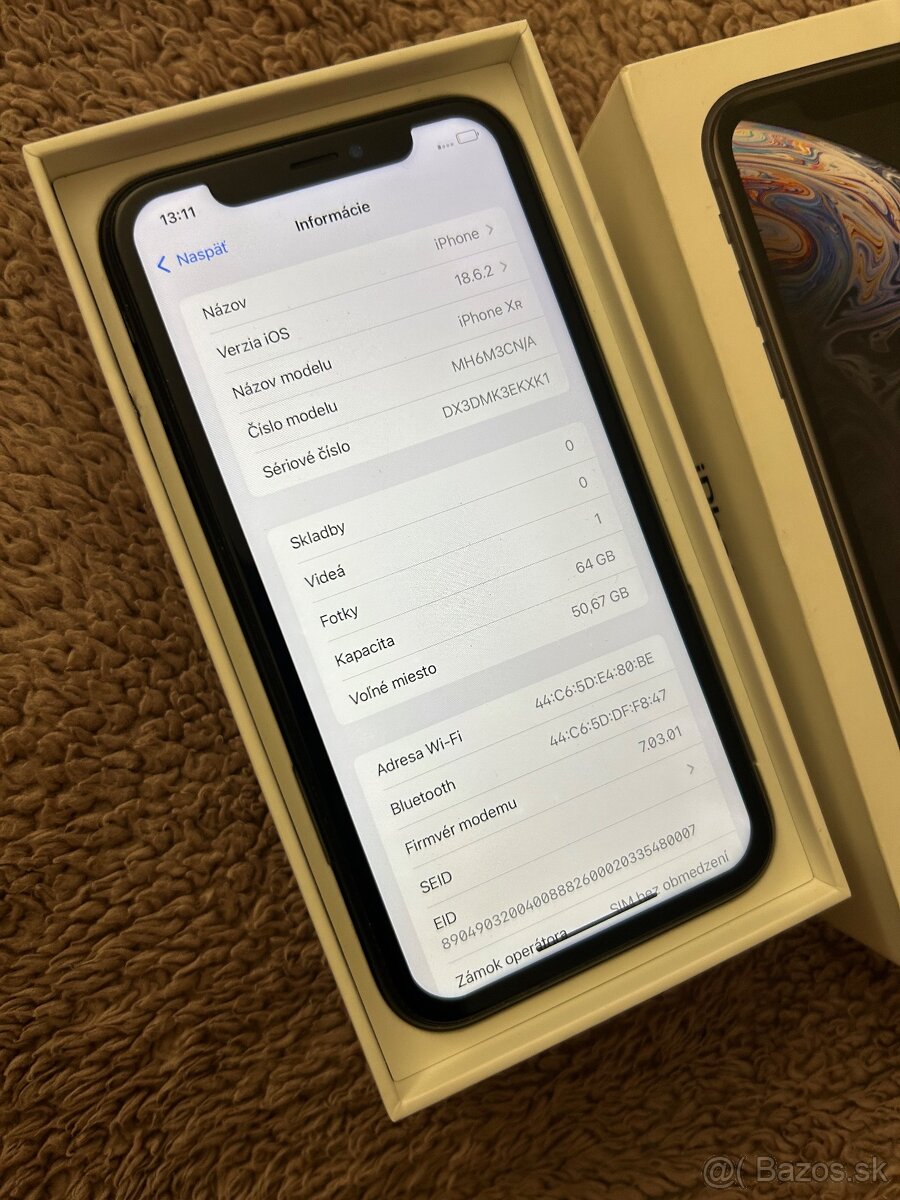 iPhone XR 64GB - 100% batéria - 5