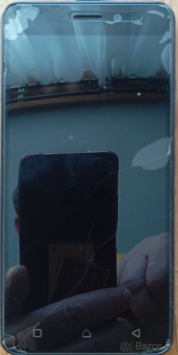 Ponúkam Lenovo mobil K6 - 5