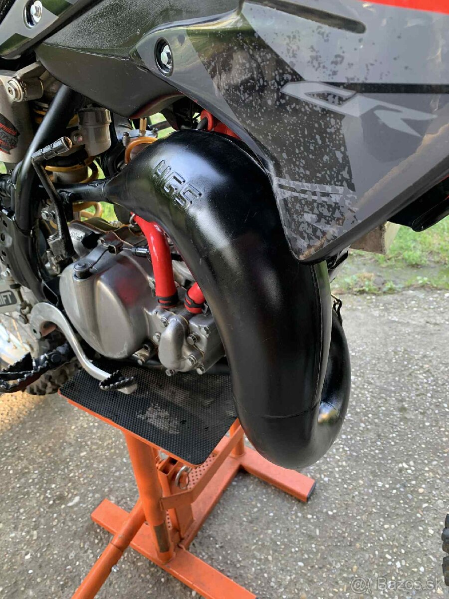 Honda cr85
