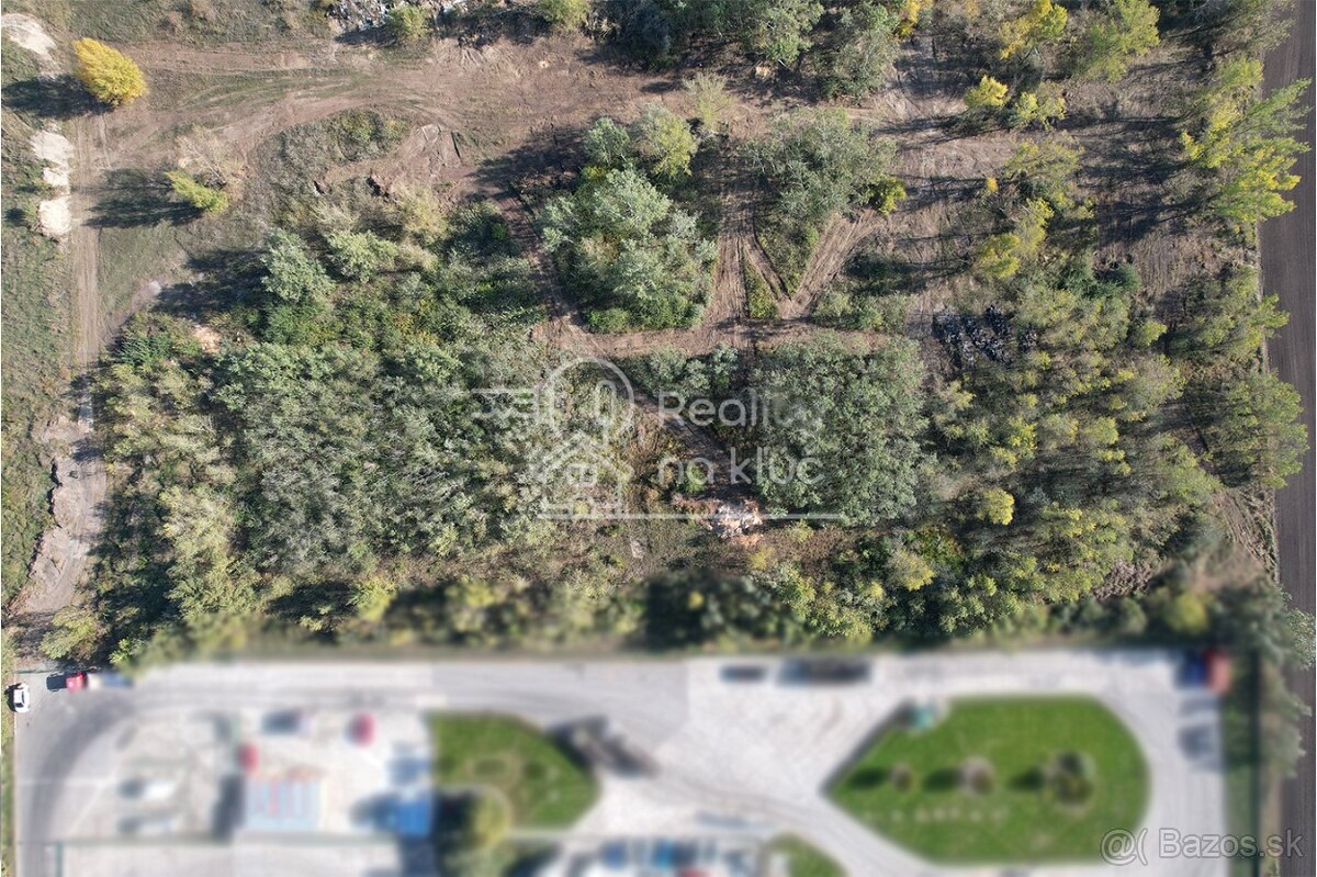 Na predaj stavebný pozemok v priemyselnej zóne v NZ - 5