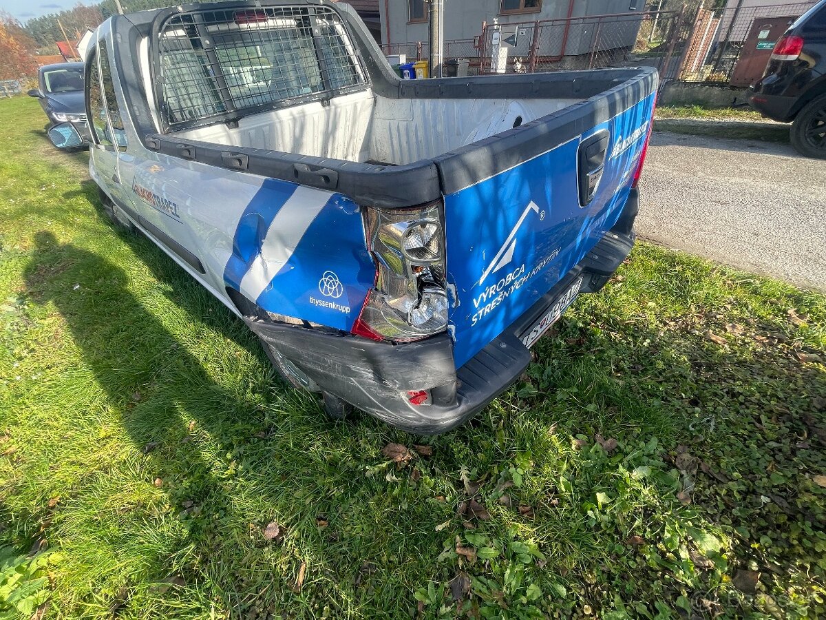 Predám Dacia Logan 2012 – poškodené, nepojazdné - 5