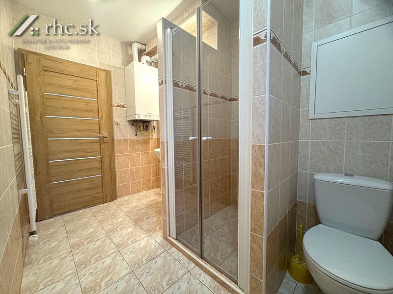 KOMPLETNE ZREKONŠTRUOVANÝ 3 IZB. BYT– JILEMNICKÉHO, STROPKOV - 5