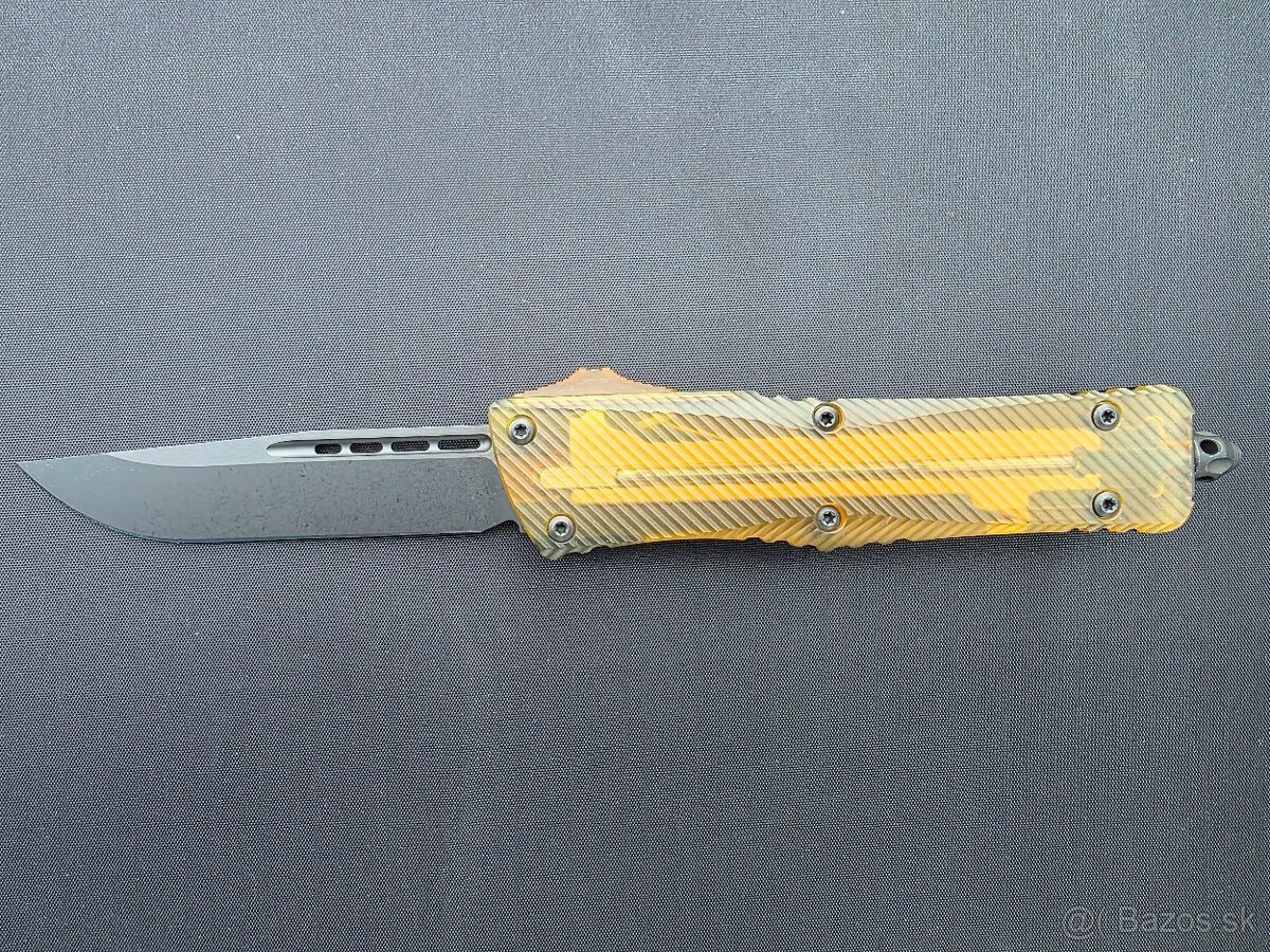 Microtech Combat Troodon Fluted Ultem - 5