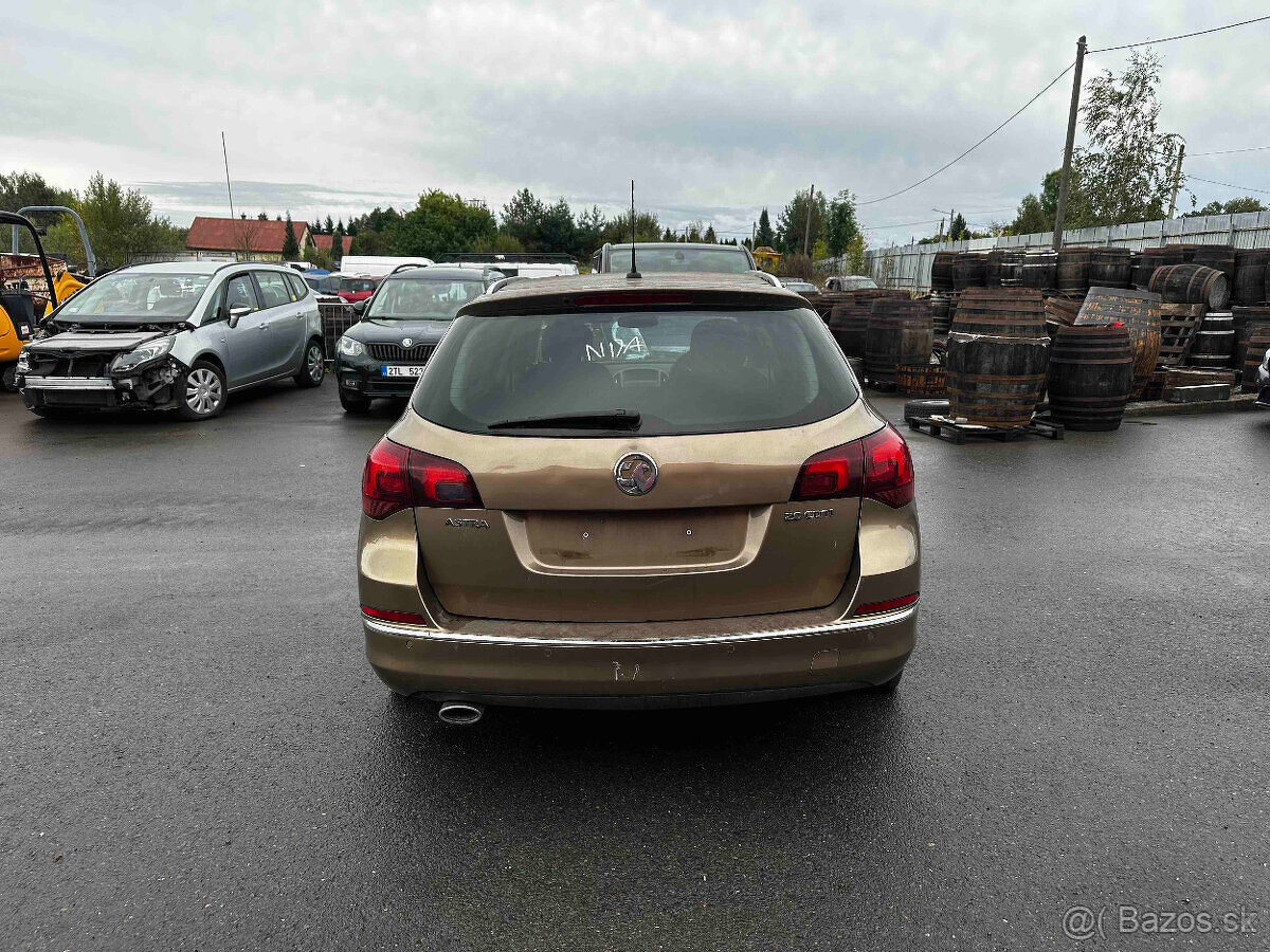 356. OPEL ASTRA J COMBI 2013 / 2.0 CDTI / A20DTH - 5