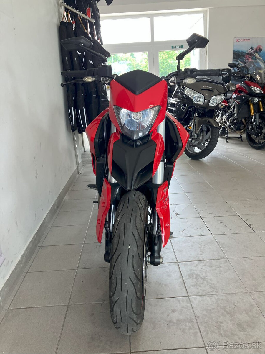 Ducati Hypermotard 821 - 5