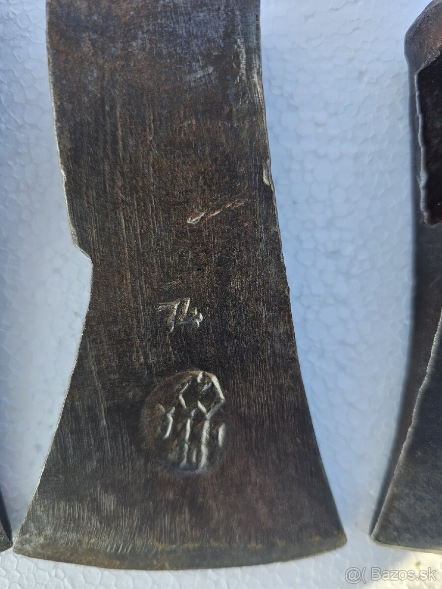 Staré značené sekery - 5