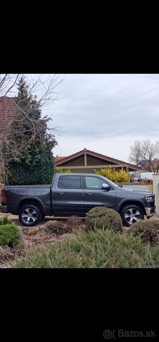 Dodge Ram 1500 5.7 hemi