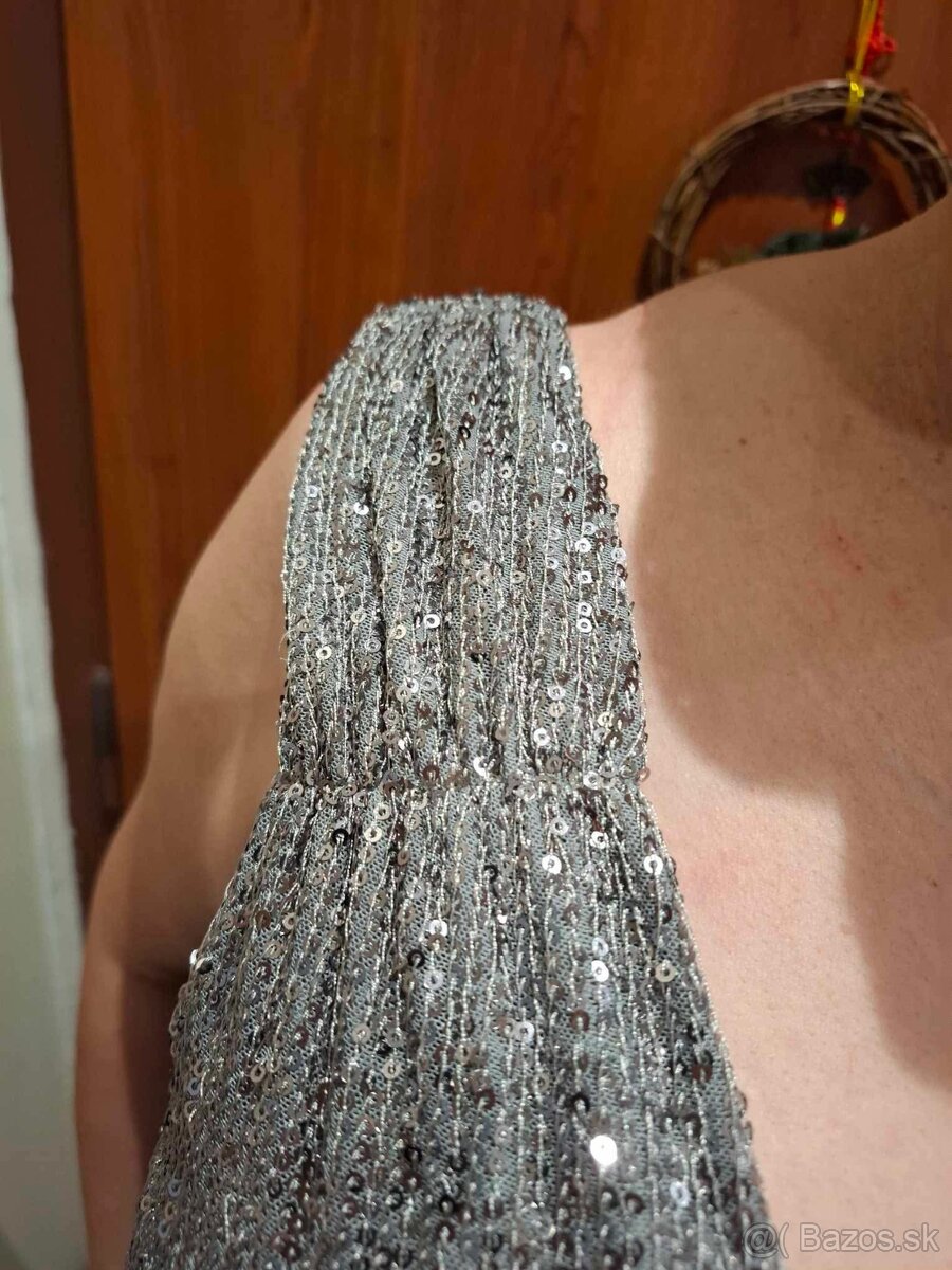 flirtované šaty Grafit - 5