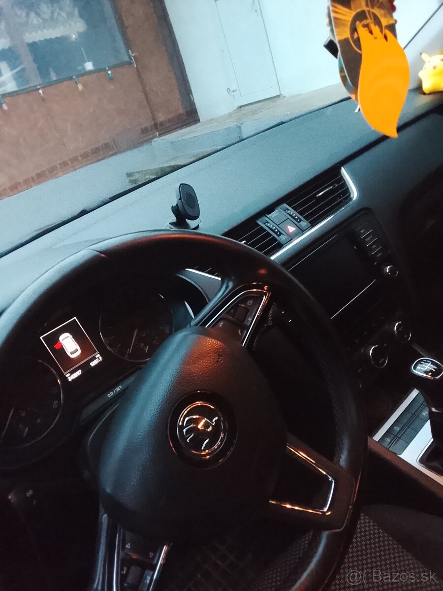Škoda Octavia - 5