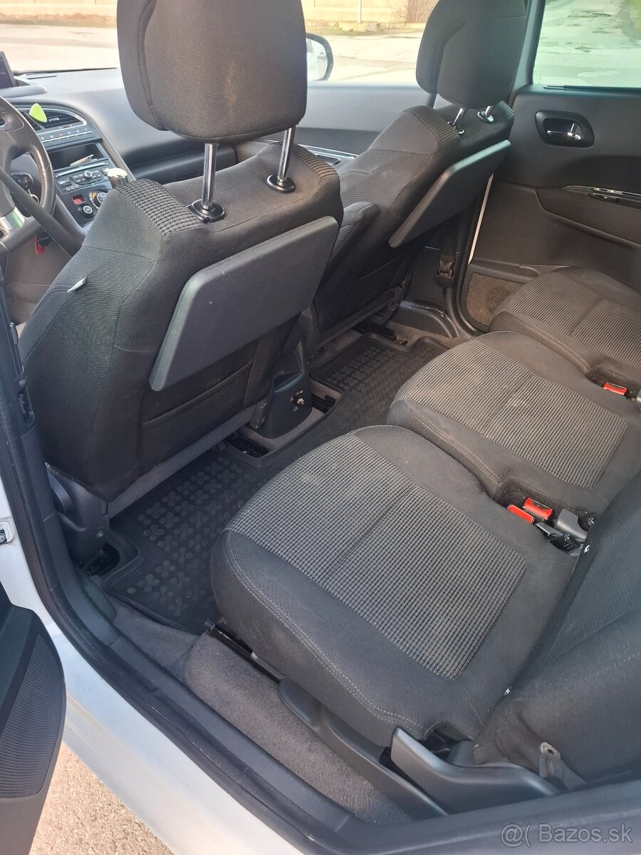 Predám Peugeot 5008 2.0hdi 120kw - 5