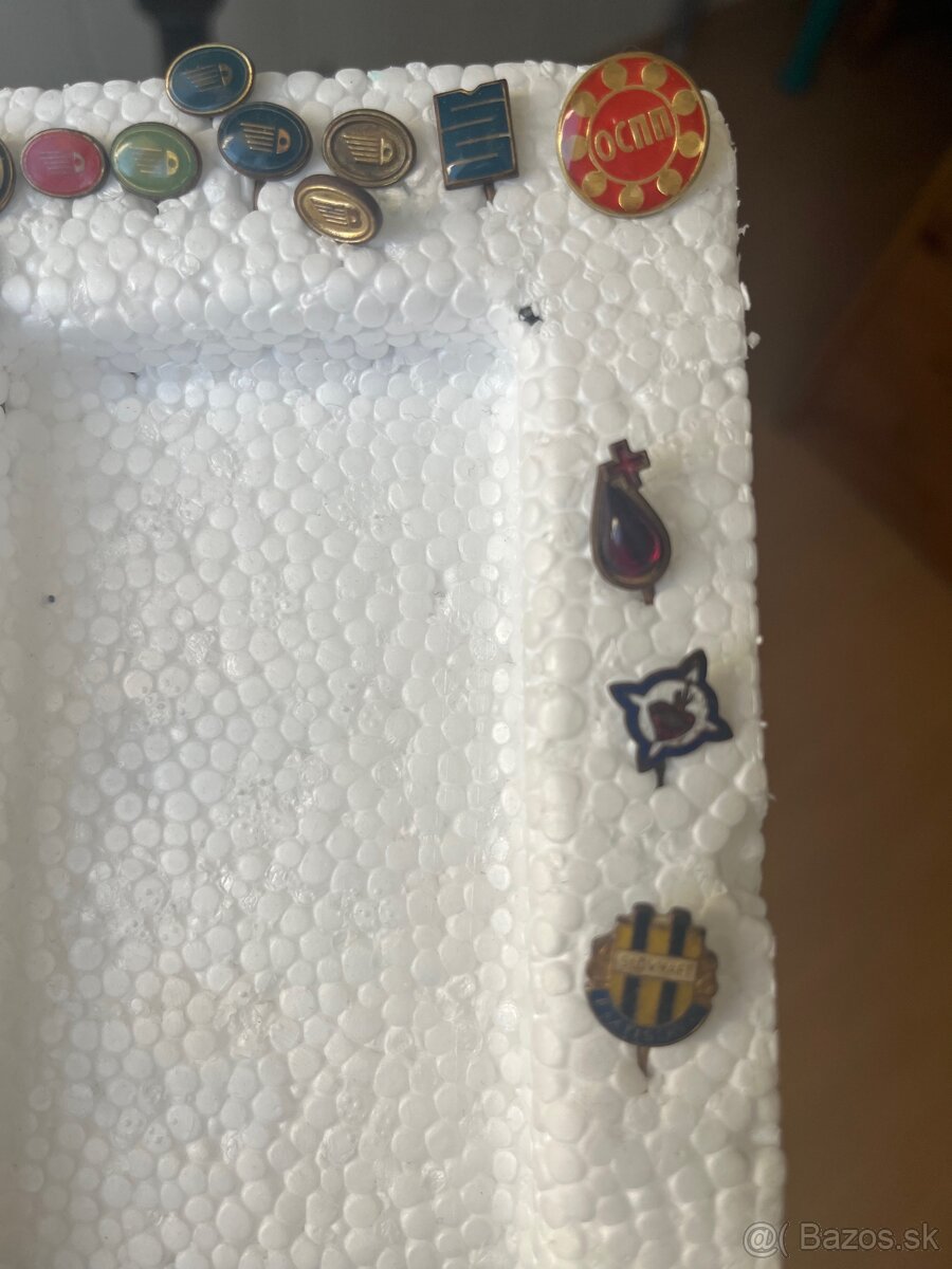 Odznaky rôzne - 5