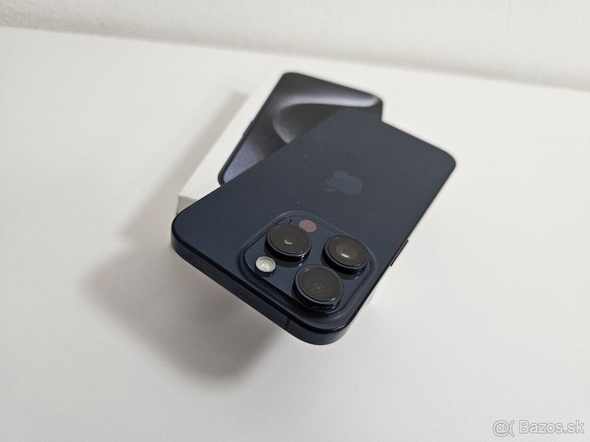 Apple iPhone 15 Pro - 5