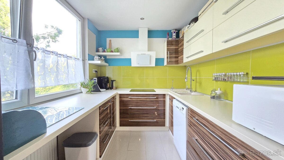 PINK Reality - Štýlový 3-izbový byt s garážou a záhradou v s - 5