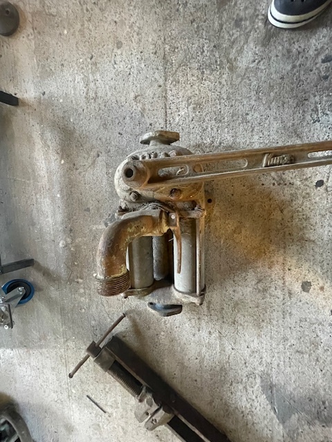 Predaj príslušenstva zo starej dielne - 5