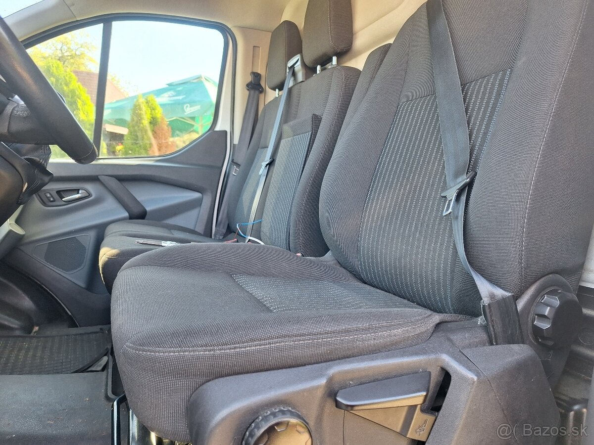 FORD TRANSIT CUSTOM 2,2TDCI OBYTNÝ DLHÁ VERZIA - 5