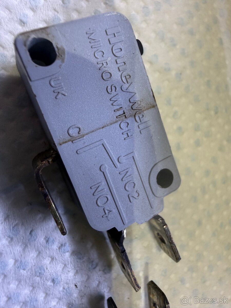 Elektromotor z mixéra - 5