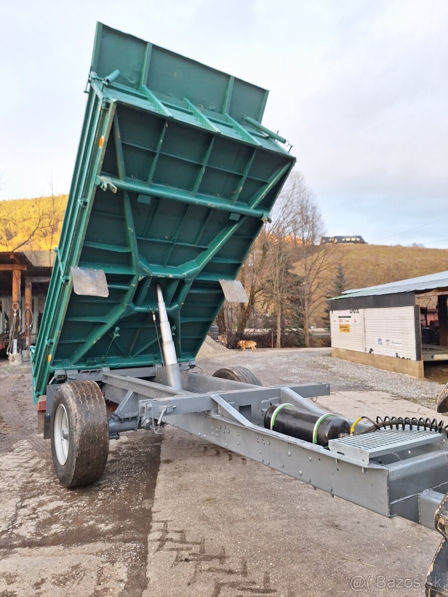 Trojstrana vyklápacia vlečka - 5