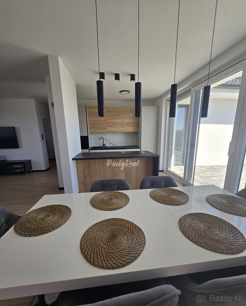 Exkluzívne - Pinky Real - Stačí sa nasťahovať, Smolenice - 5