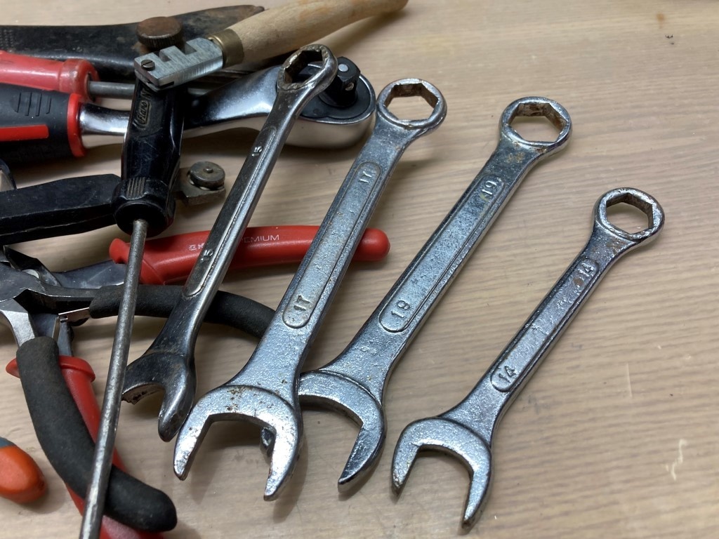 Predám náradie ktoré je na foto - 5