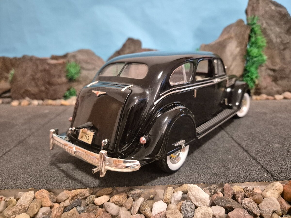 Prodám model 1:18 Chrysler airflow 1936 - 5