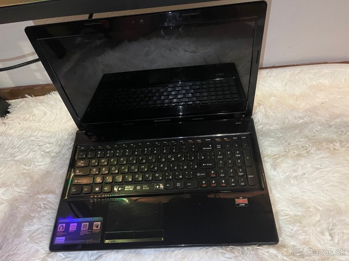 Notebook Lenovo G585 – 8GB RAM – Rýchly SSD disk - 5