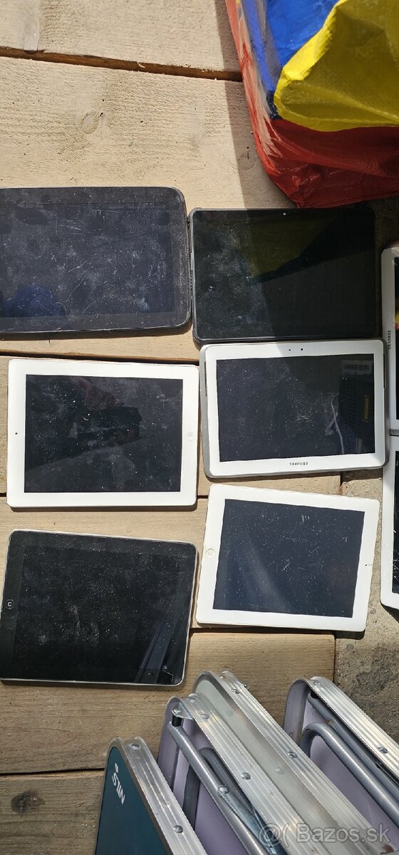 Tablety na nahradne diely. - 5