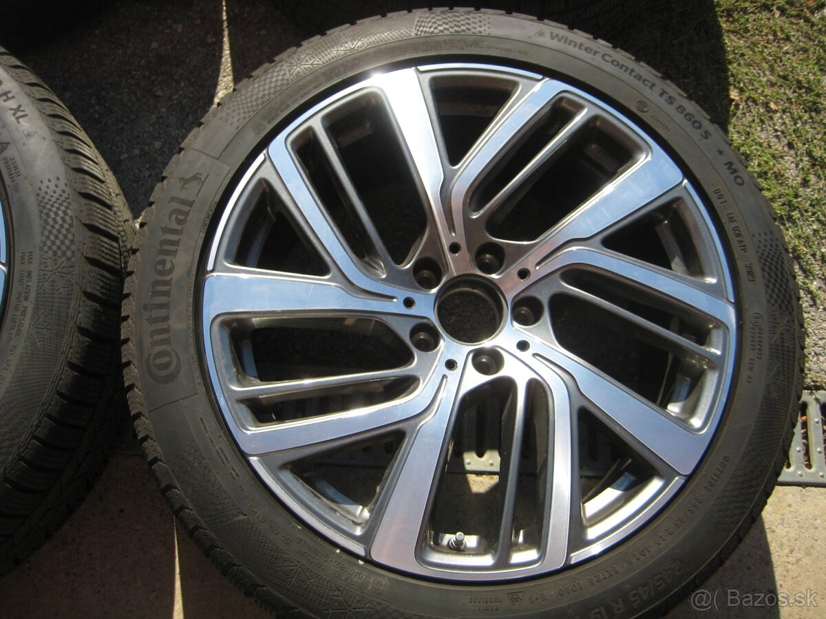 r.19 nové MERCEDES E W214 S214 +245/45 R19 Continental 7,5mm - 5