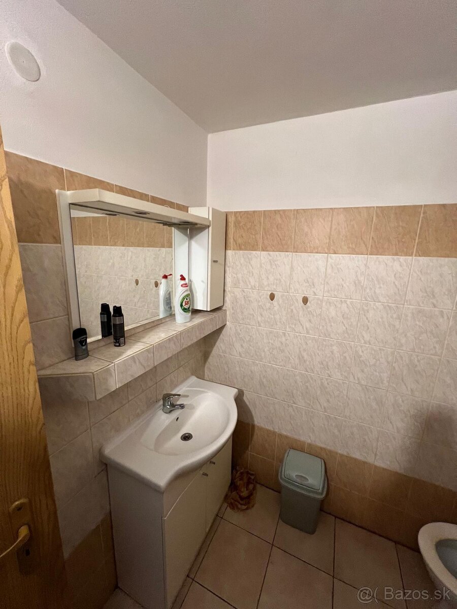 NA PREDAJ 1-izbový byt vo Zvolene - 5