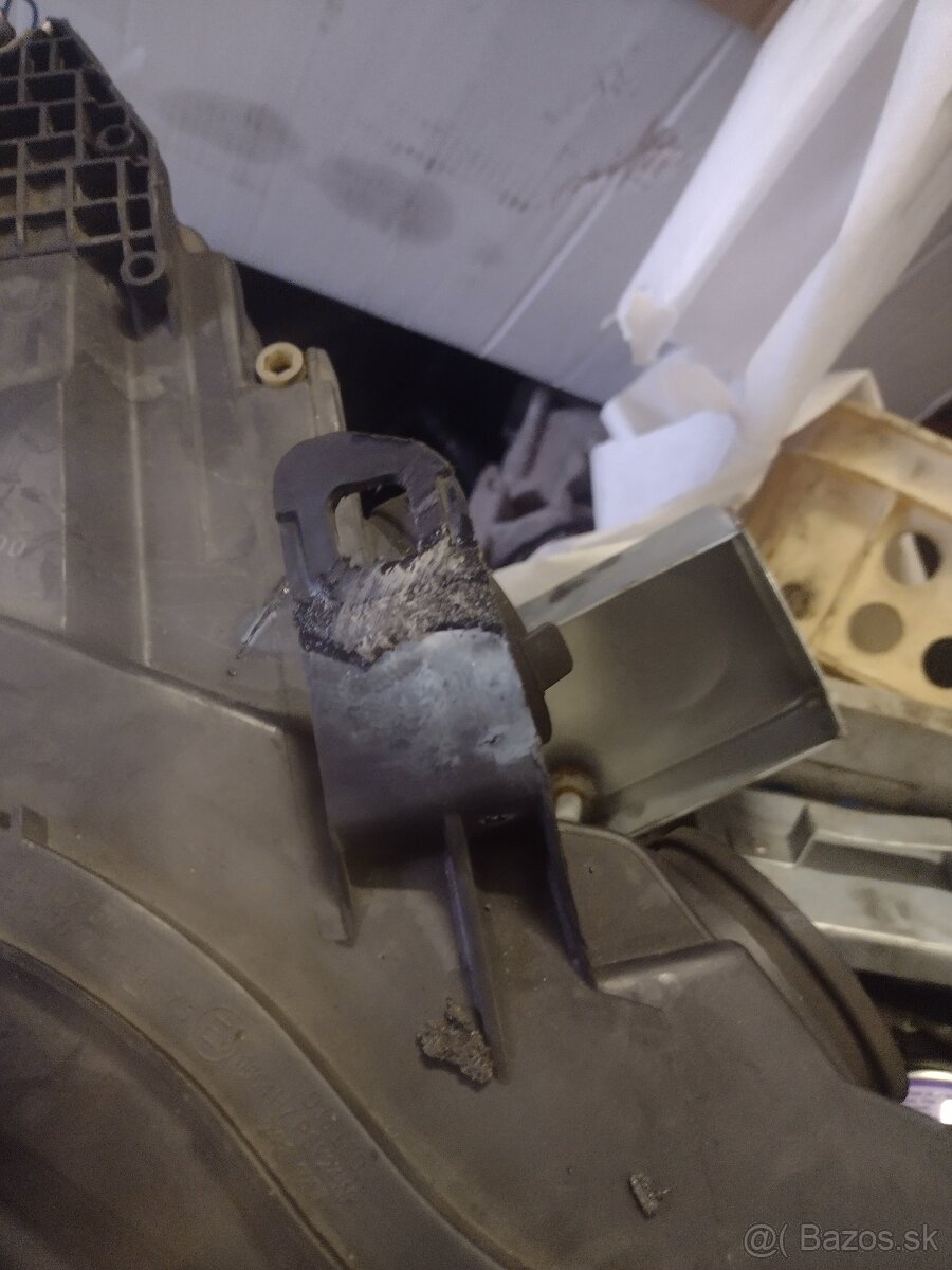 Audi A6 c7 pravý bixenon DEPO s jednotkama a vybojkou - 5