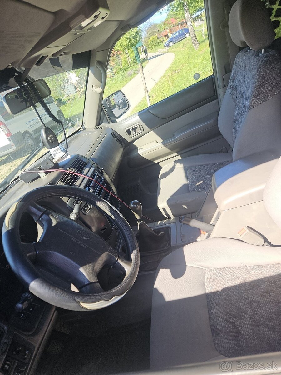 Nissan Patrol Y61 Super Stav,možná výmena za traktor 4x4