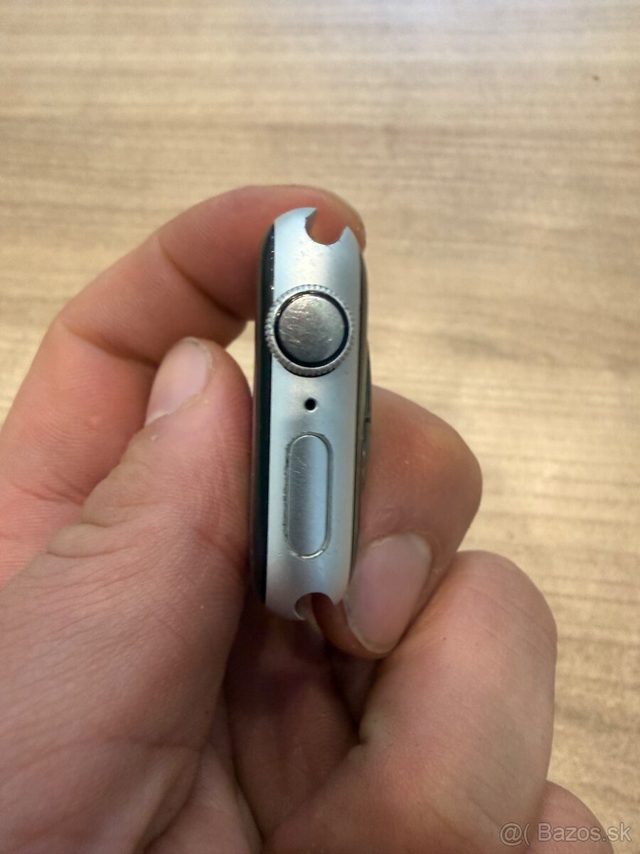 predam Apple Watch series 4 40 mm silver - 5